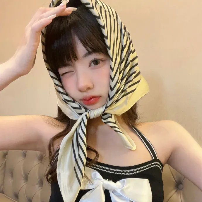 两个伊莲娜