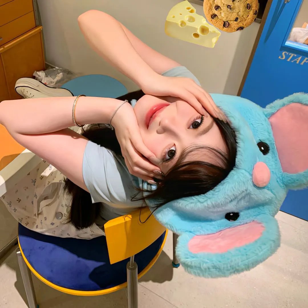 地板下的小矮人